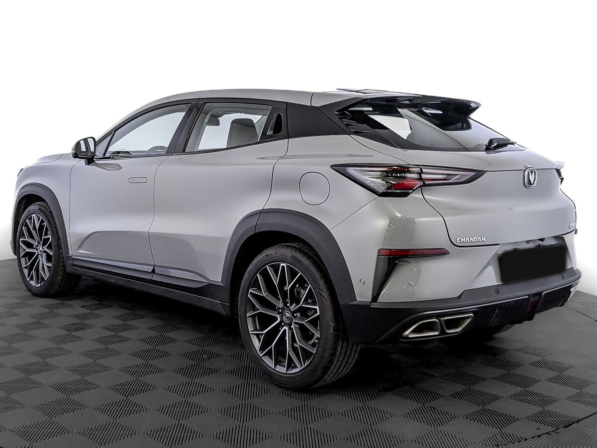 Changan UNI-T с пробегом — 2024 год. Фото: #6