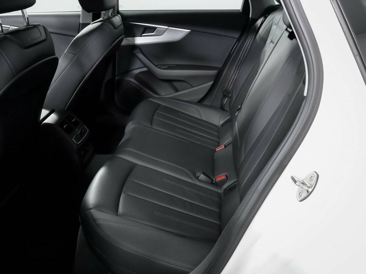Audi A4 с пробегом — 2019 год. Фото: #9