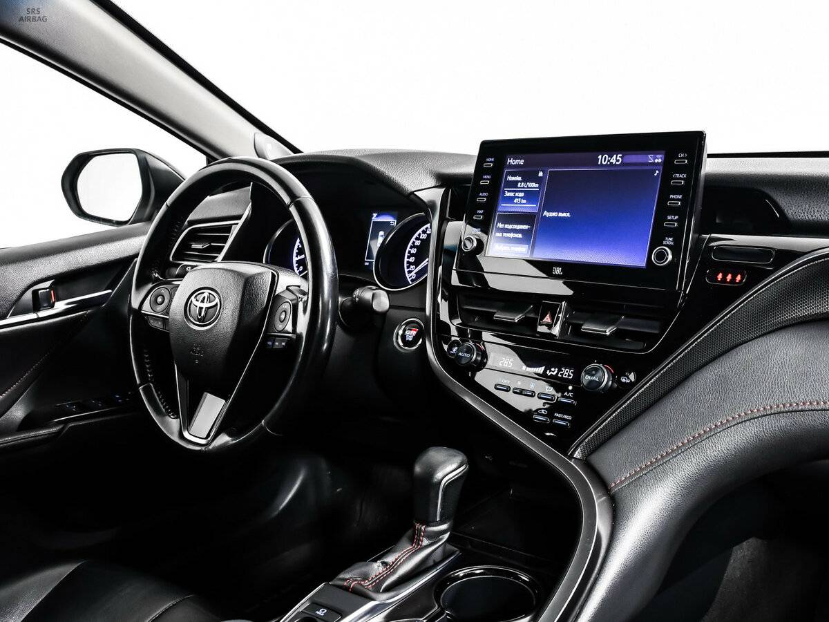 Toyota Camry с пробегом — 2021 год. Фото: #6