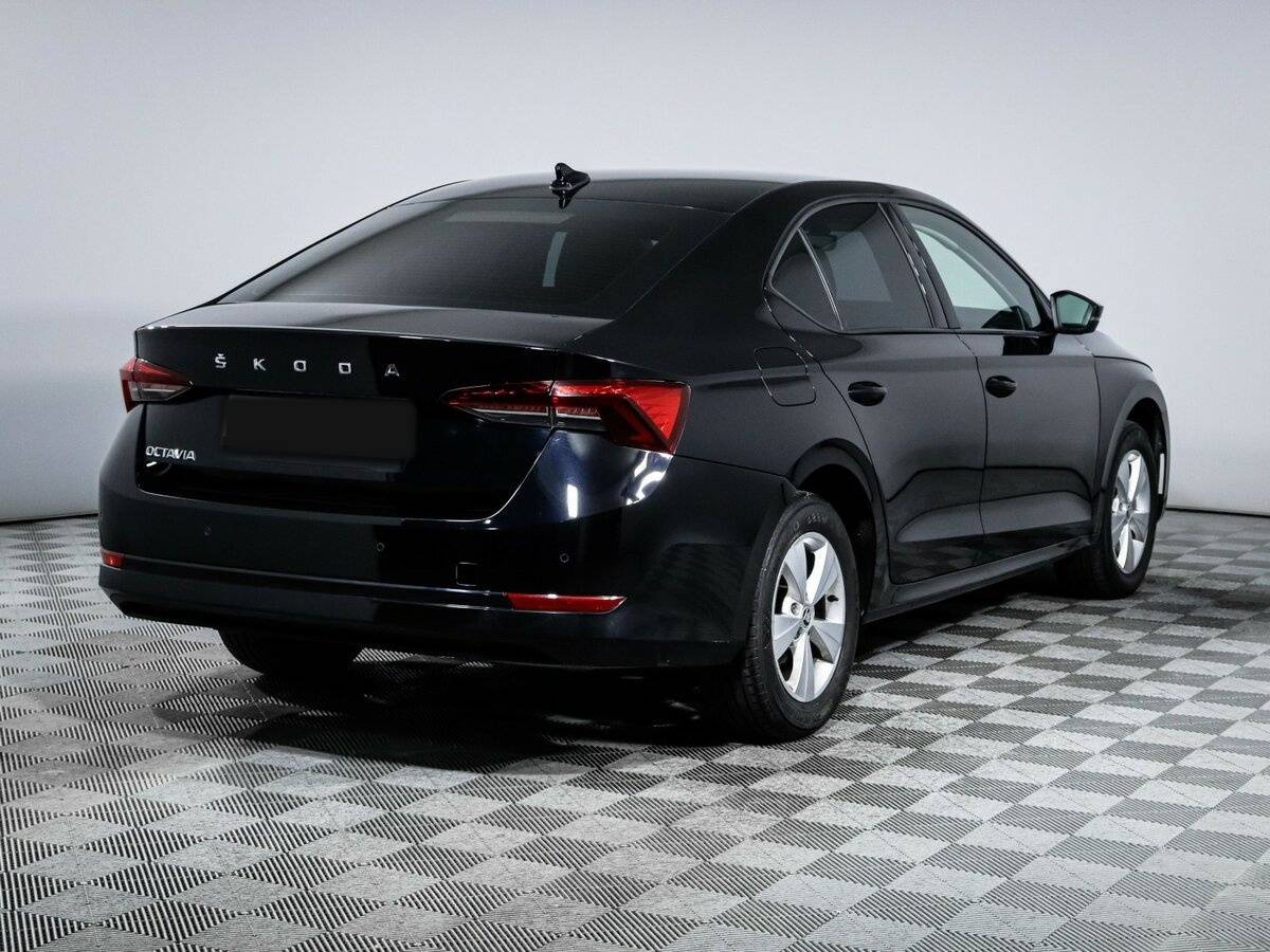 Skoda Octavia с пробегом — 2020 год. Фото: #3