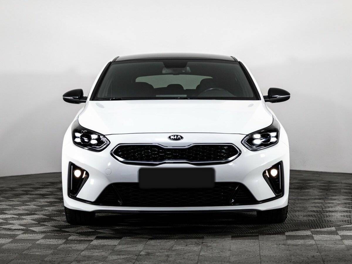 Kia Proceed с пробегом — 2021 год. Фото: #3