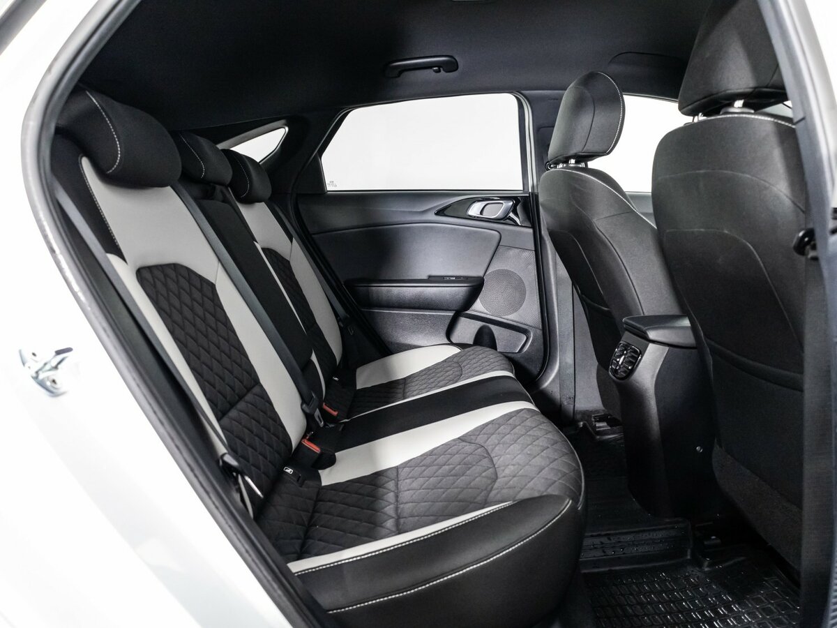 Kia Proceed с пробегом — 2021 год. Фото: #20