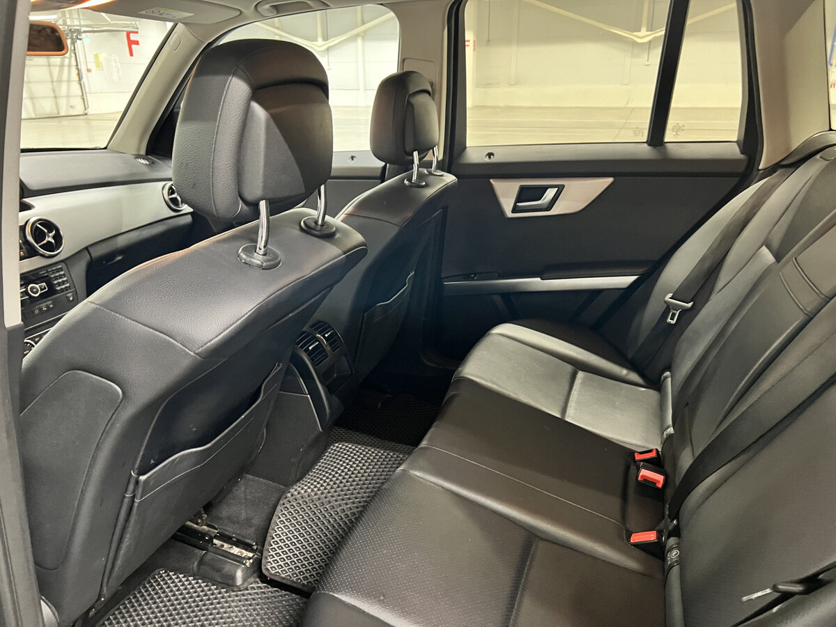 Mercedes-Benz GLK-Класс с пробегом — 2014 год. Фото: #11