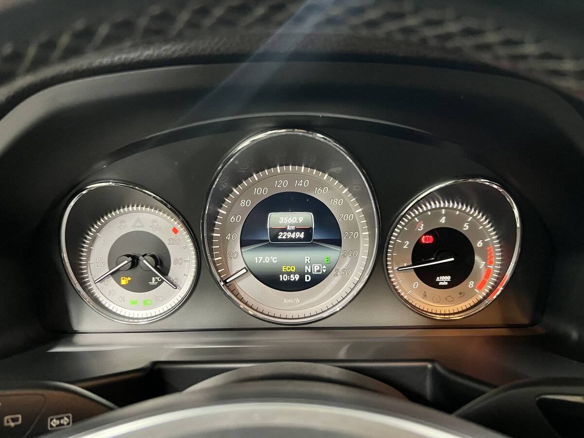 Mercedes-Benz GLK-Класс с пробегом — 2014 год. Фото: #12