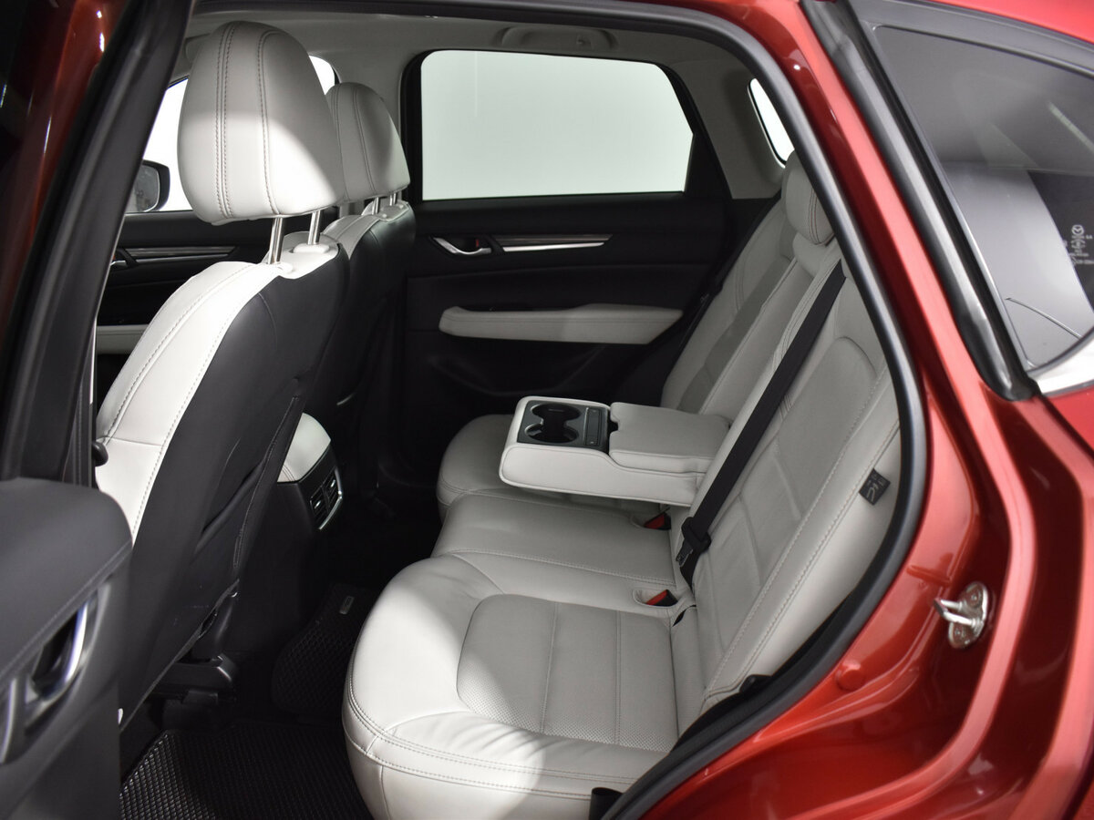 Mazda CX-5 с пробегом — 2017 год. Фото: #10