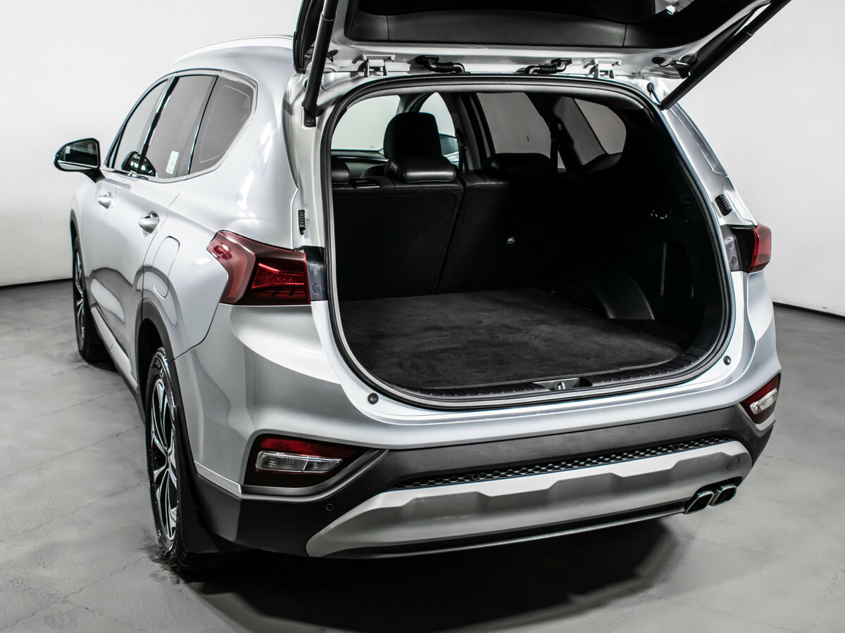 Hyundai Santa Fe с пробегом — 2018 год. Фото: #8