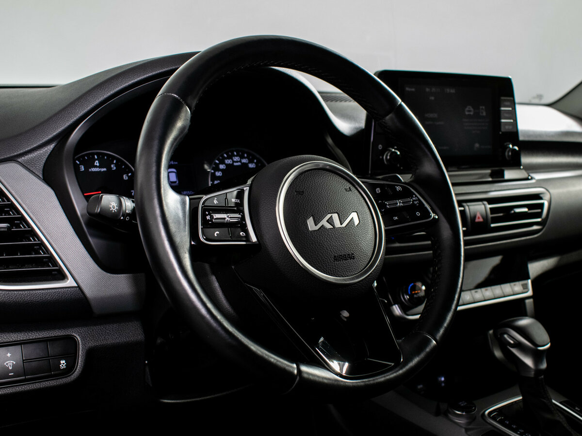 Kia Seltos с пробегом — 2022 год. Фото: #10