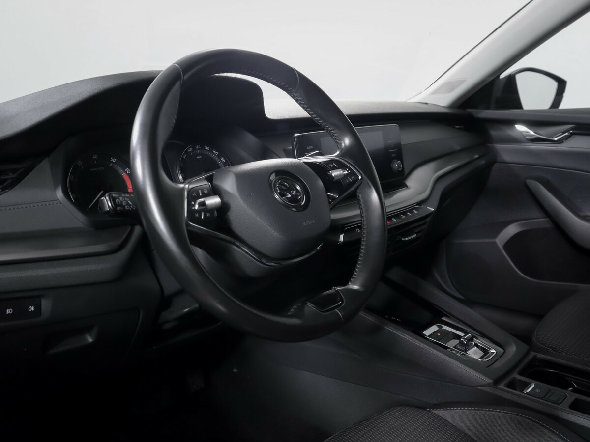 Skoda Octavia с пробегом — 2020 год. Фото: #10