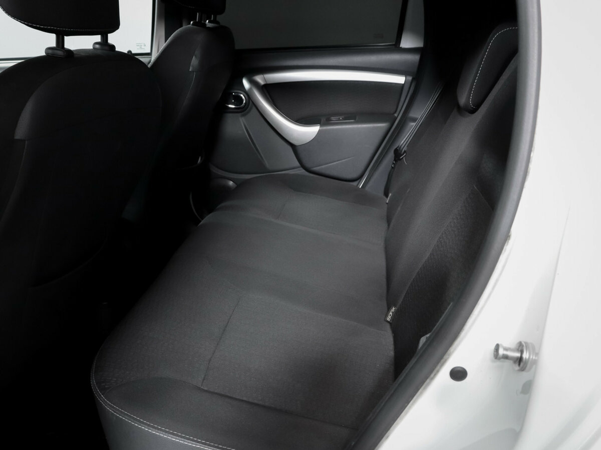 Nissan Terrano с пробегом — 2017 год. Фото: #9