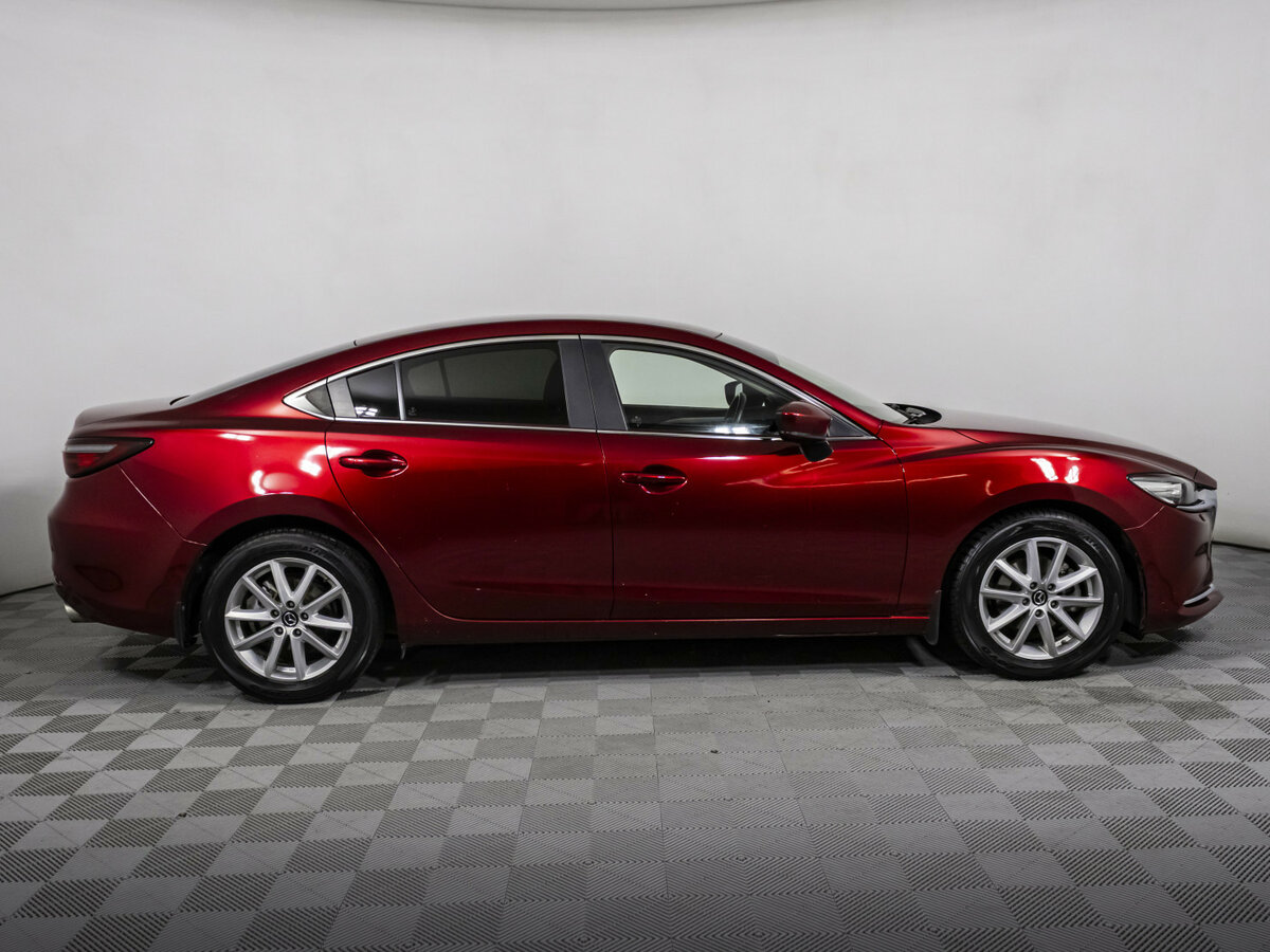 Mazda 6 с пробегом — 2018 год. Фото: #3