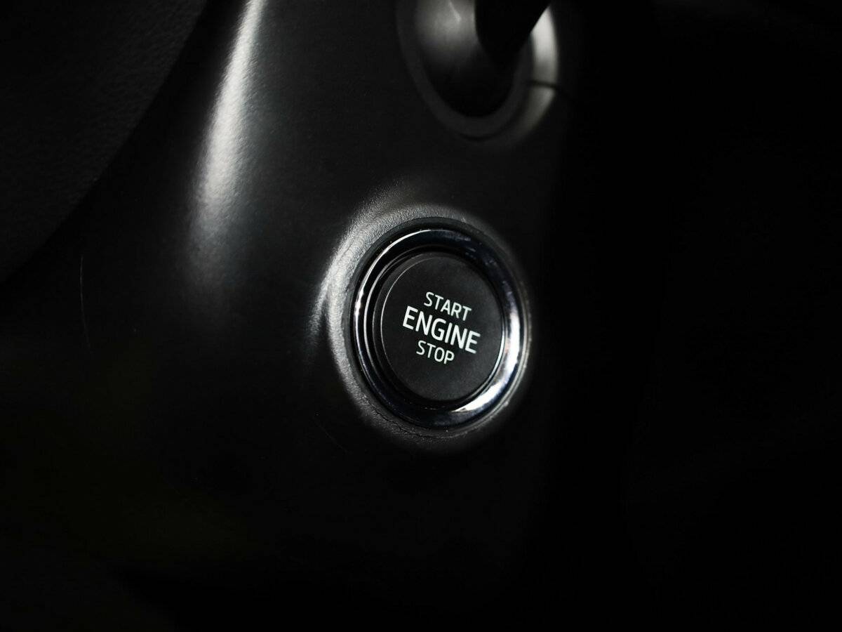 Skoda Rapid с пробегом — 2020 год. Фото: #17