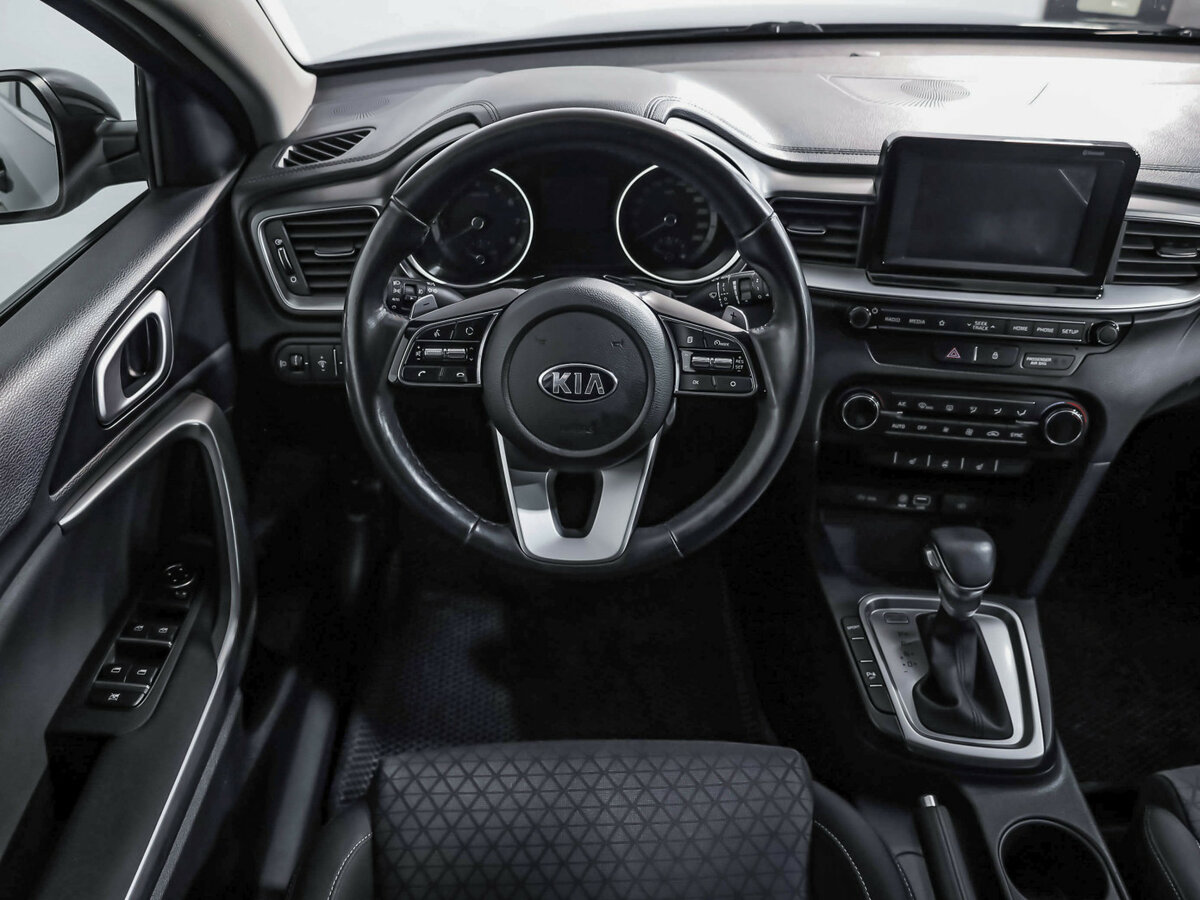 Kia Ceed с пробегом — 2019 год. Фото: #8