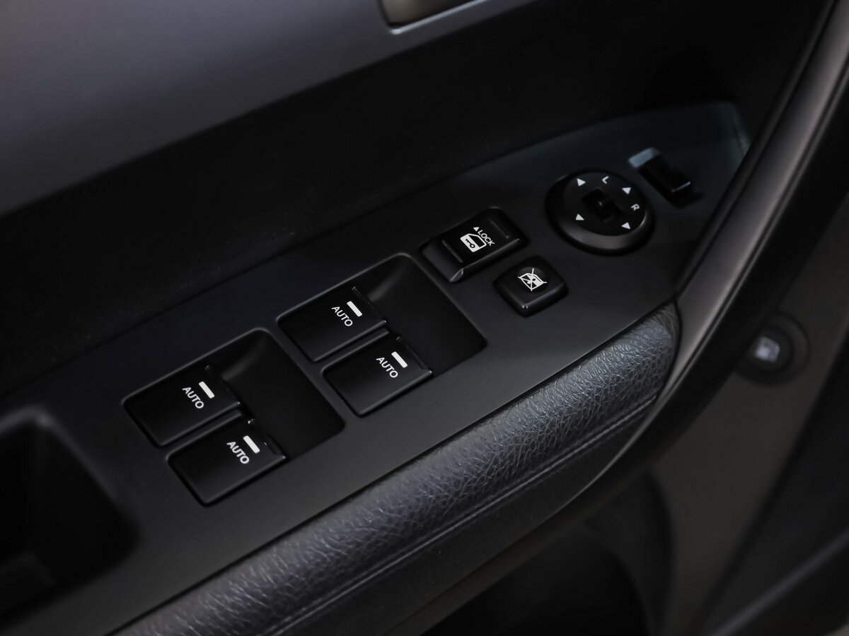 Kia Sorento с пробегом — 2013 год. Фото: #12