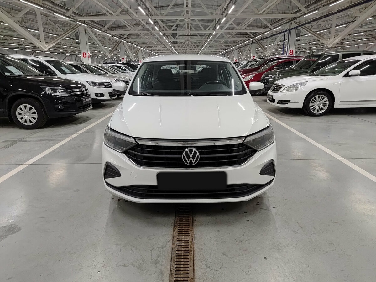 Volkswagen Polo с пробегом — 2021 год. Фото: #1