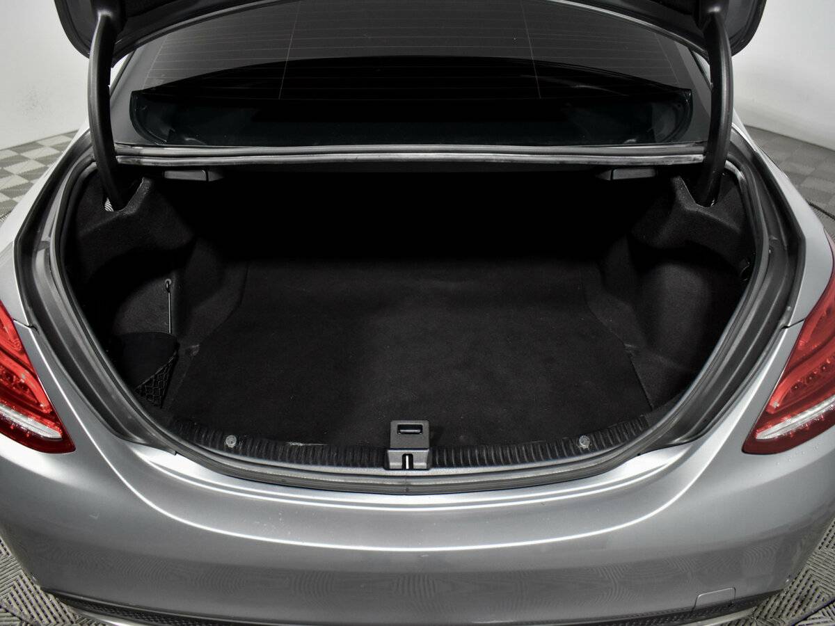 Mercedes-Benz C-Класс с пробегом — 2015 год. Фото: #15