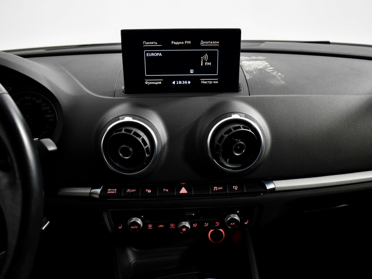 Audi A3 с пробегом — 2016 год. Фото: #13