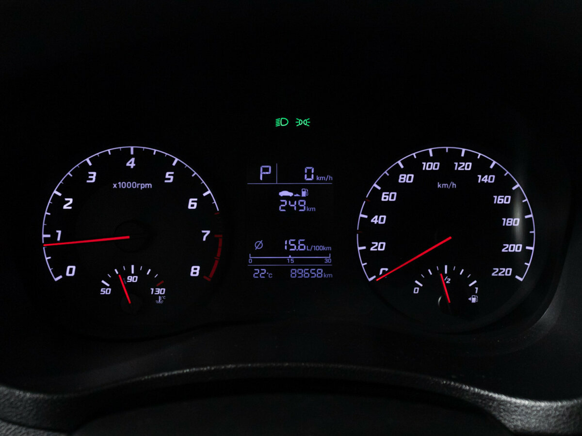 Hyundai Solaris с пробегом — 2020 год. Фото: #11