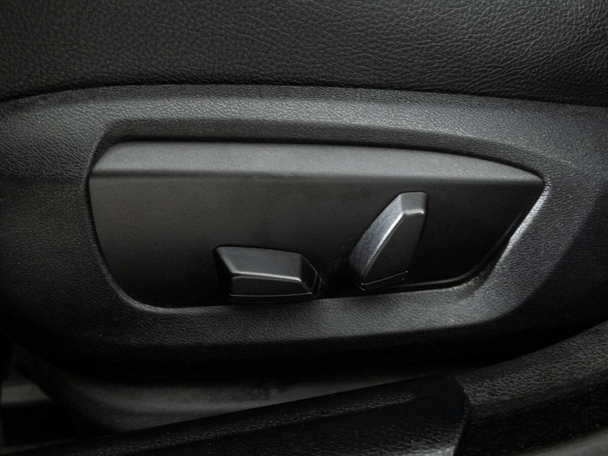 BMW 5 серии с пробегом — 2014 год. Фото: #14