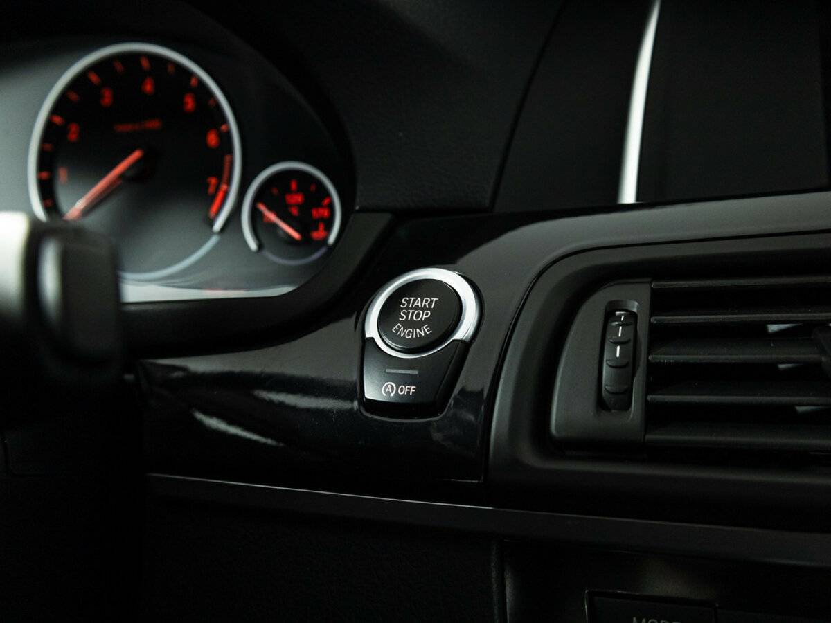 BMW 5 серии с пробегом — 2014 год. Фото: #18