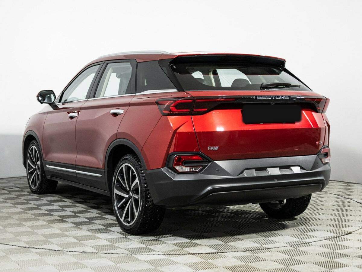 FAW Bestune T77 с пробегом — 2023 год. Фото: #5