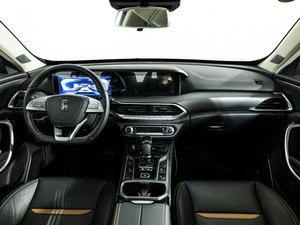 FAW Bestune T77 с пробегом — 2023 год. Фото: #10