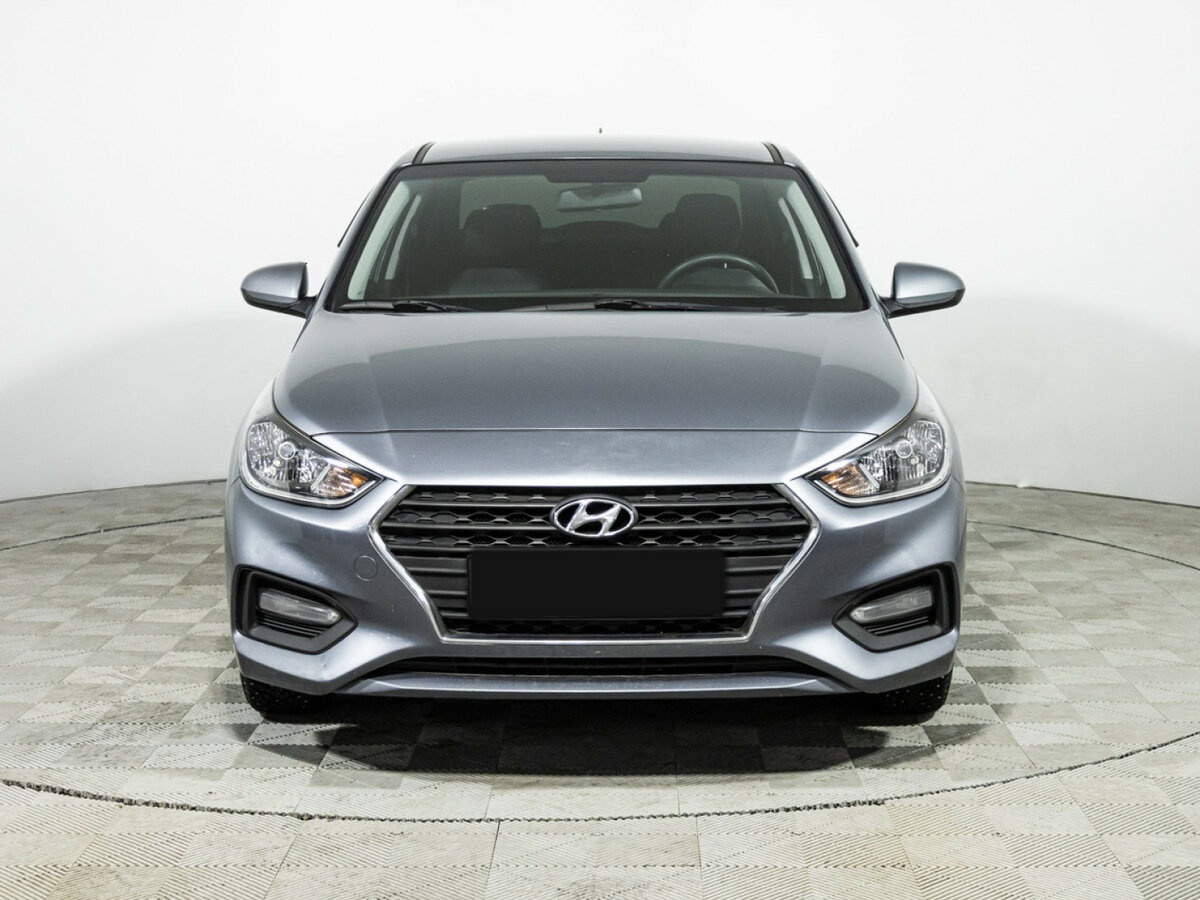 Hyundai Solaris с пробегом — 2017 год. Фото: #1