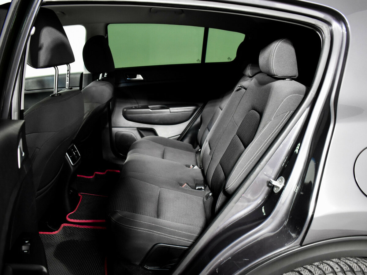 Kia Sportage с пробегом — 2017 год. Фото: #10