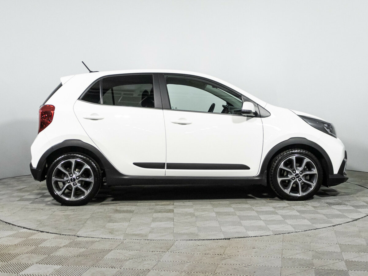 Kia Picanto с пробегом — 2023 год. Фото: #3