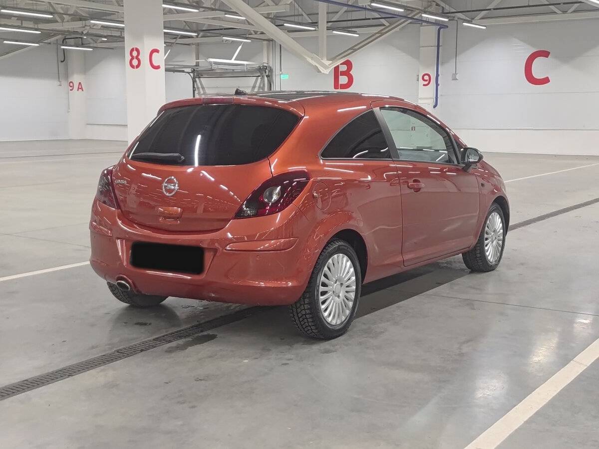 Opel Corsa с пробегом — 2012 год. Фото: #4