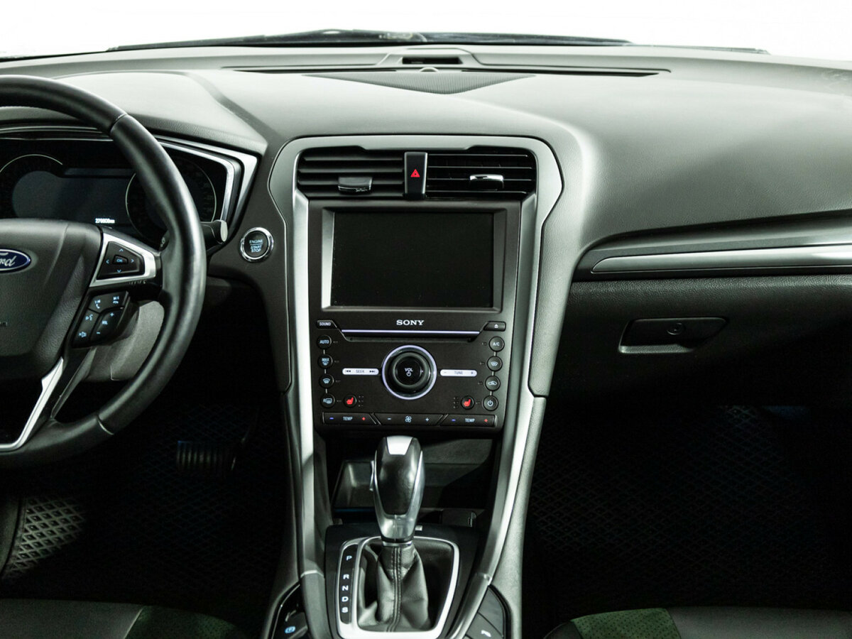 Ford Mondeo с пробегом — 2015 год. Фото: #13