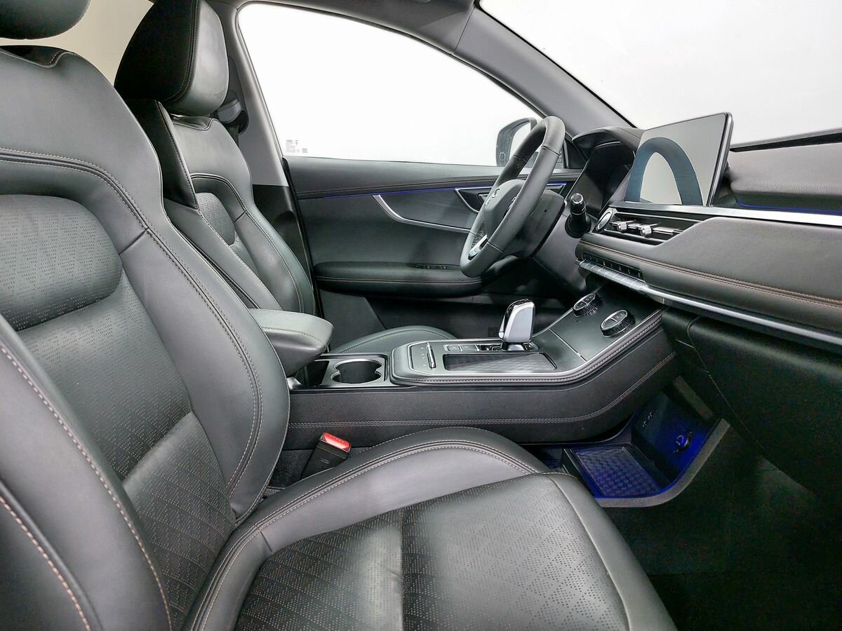 Chery Tiggo 8 с пробегом — 2023 год. Фото: #14