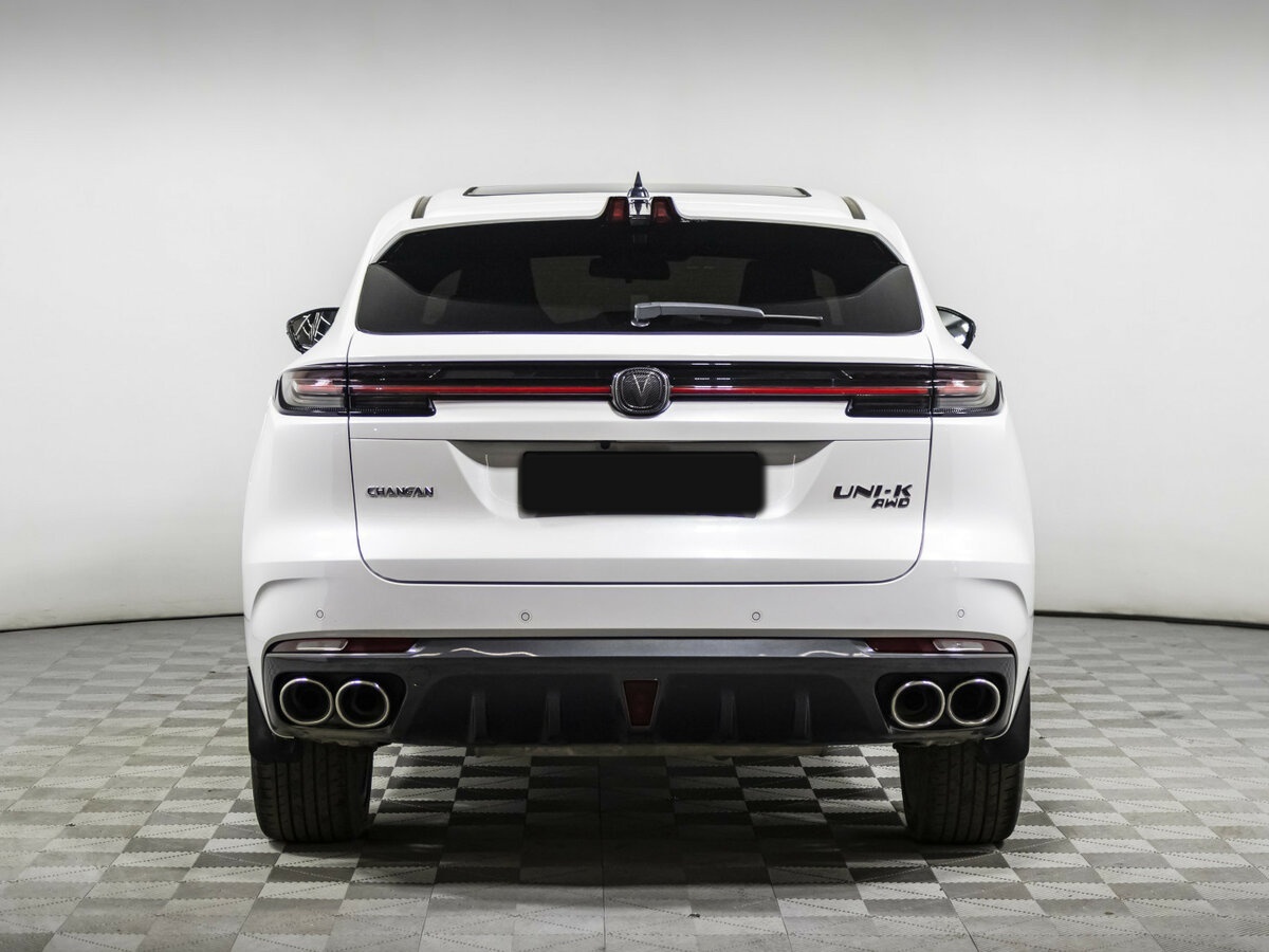 Changan UNI-K с пробегом — 2023 год. Фото: #4