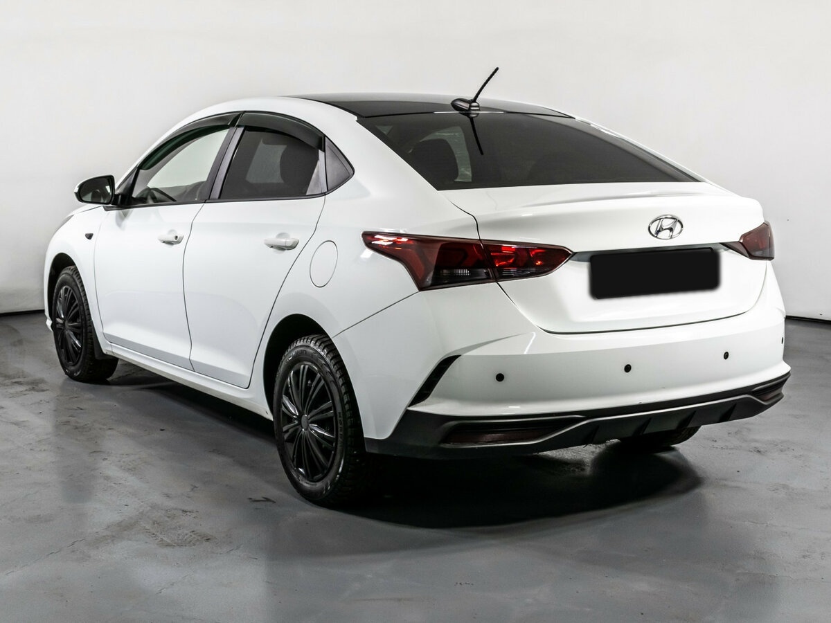 Hyundai Solaris с пробегом — 2020 год. Фото: #6