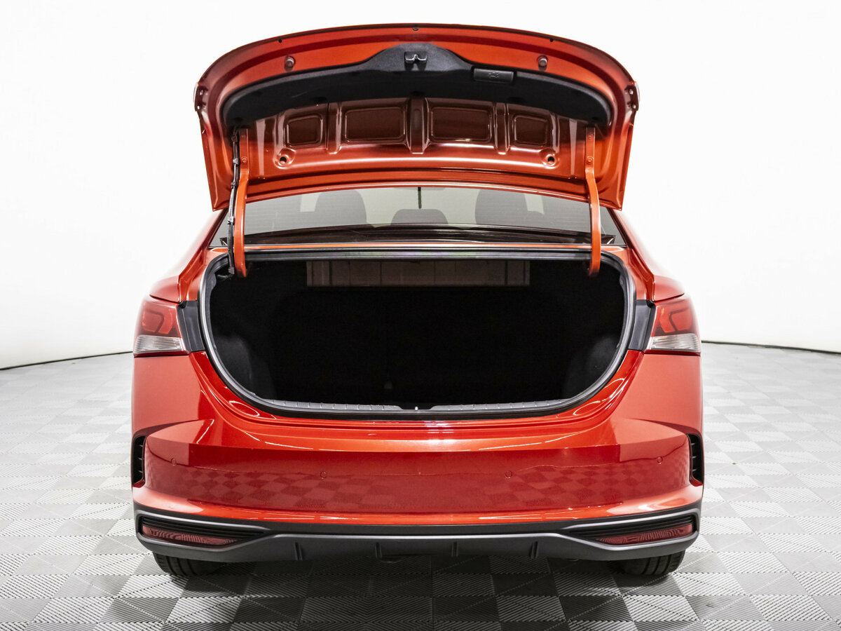 Hyundai Solaris с пробегом — 2021 год. Фото: #15