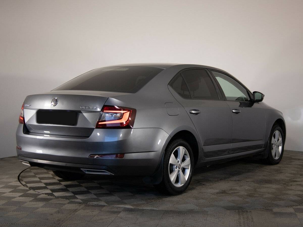 Skoda Octavia с пробегом — 2014 год. Фото: #3