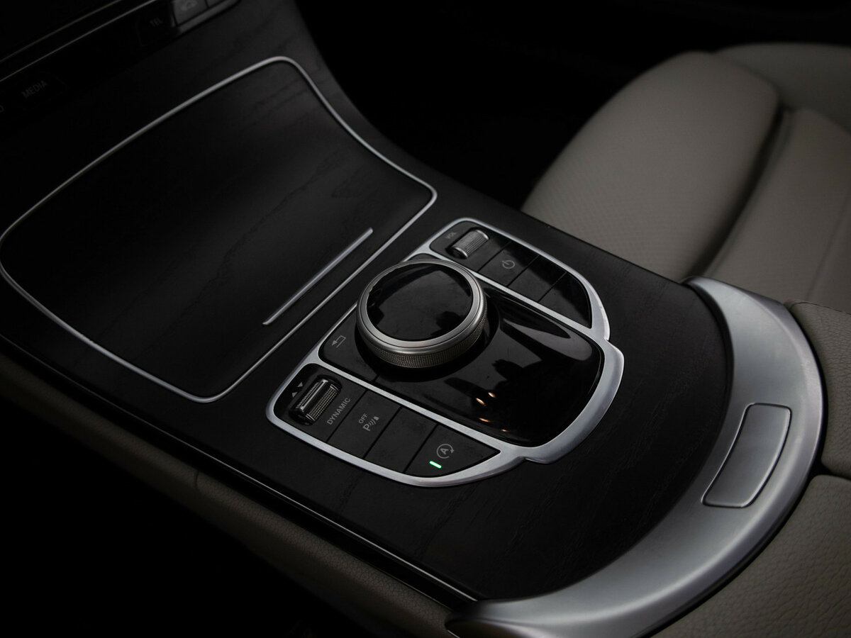 Mercedes-Benz C-Класс с пробегом — 2017 год. Фото: #5