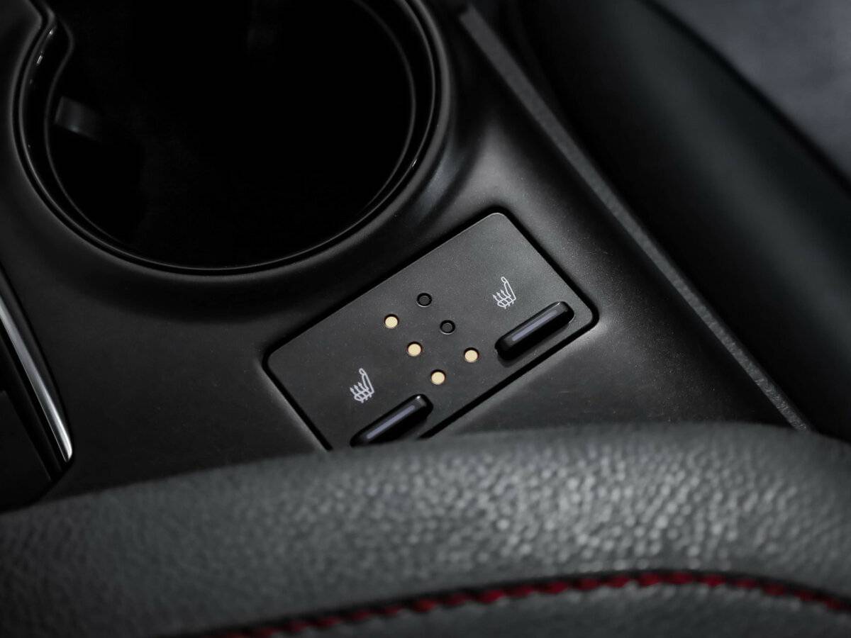 Toyota Camry с пробегом — 2021 год. Фото: #17