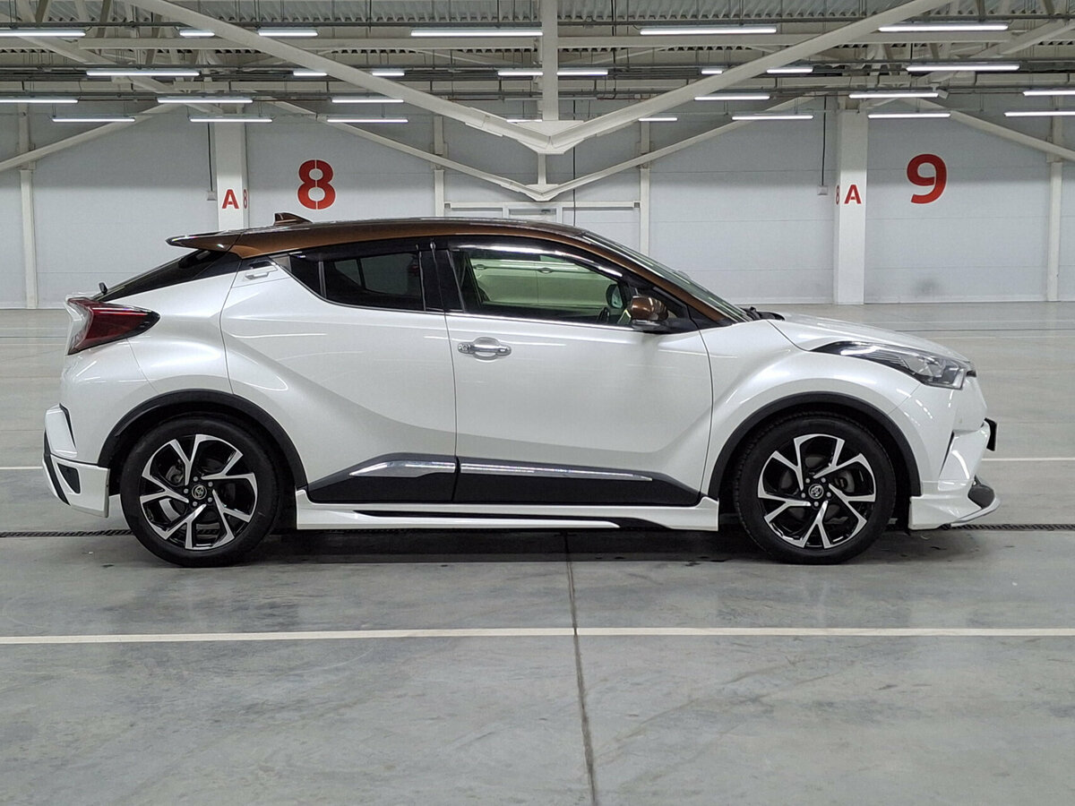 Toyota C-HR с пробегом — 2019 год. Фото: #3