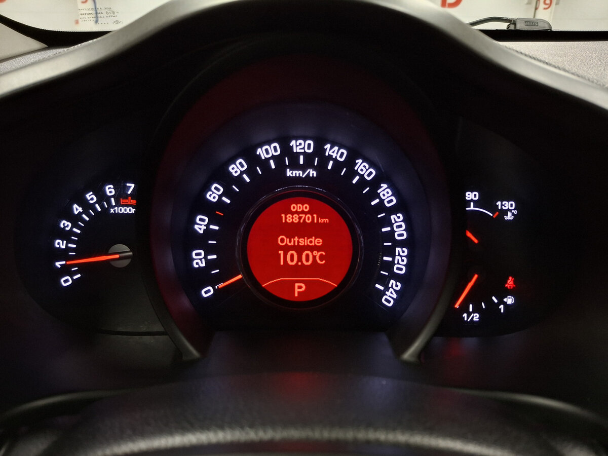 Kia Sportage с пробегом — 2012 год. Фото: #12