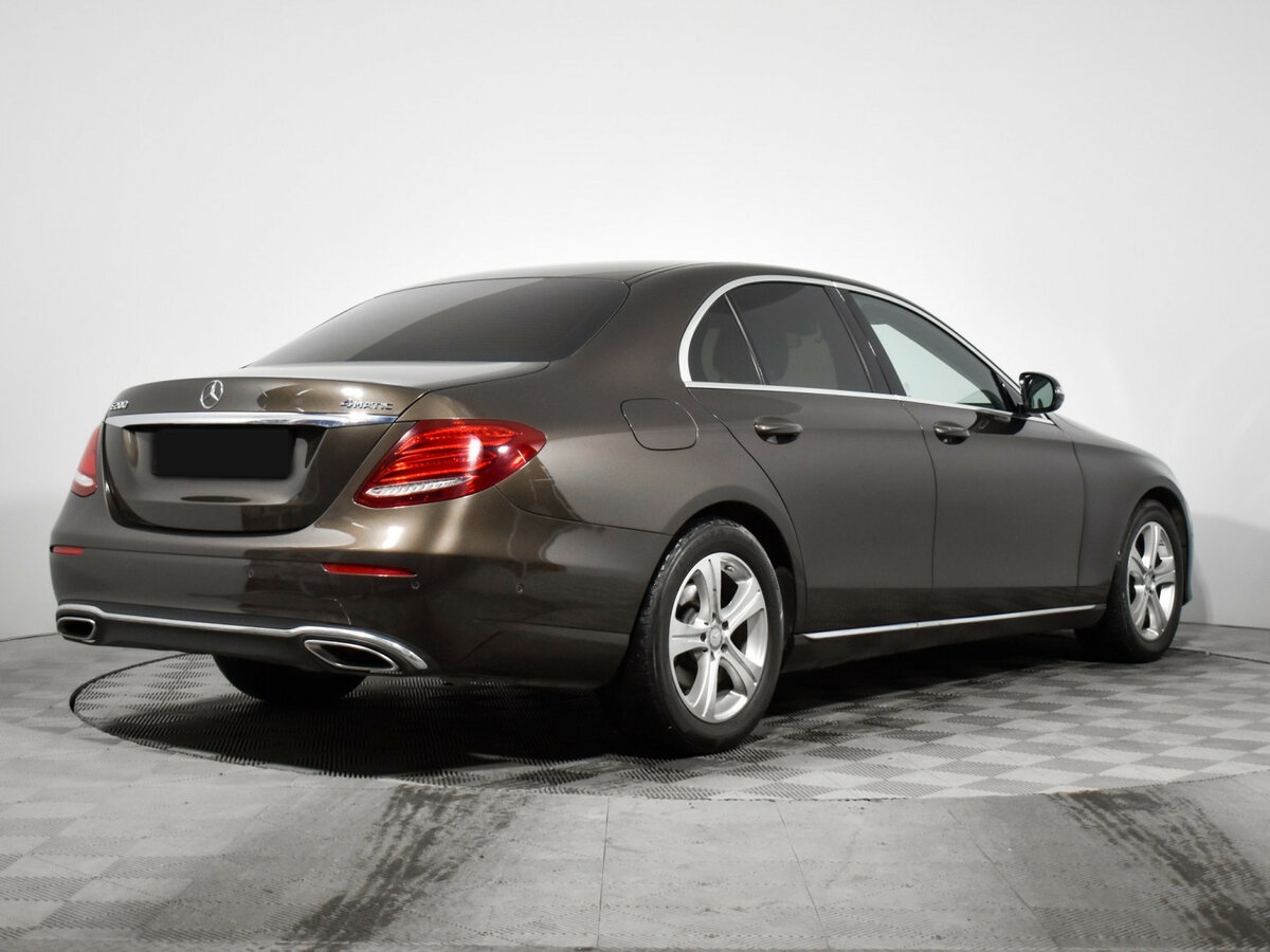 Mercedes-Benz E-Класс с пробегом — 2016 год. Фото: #3