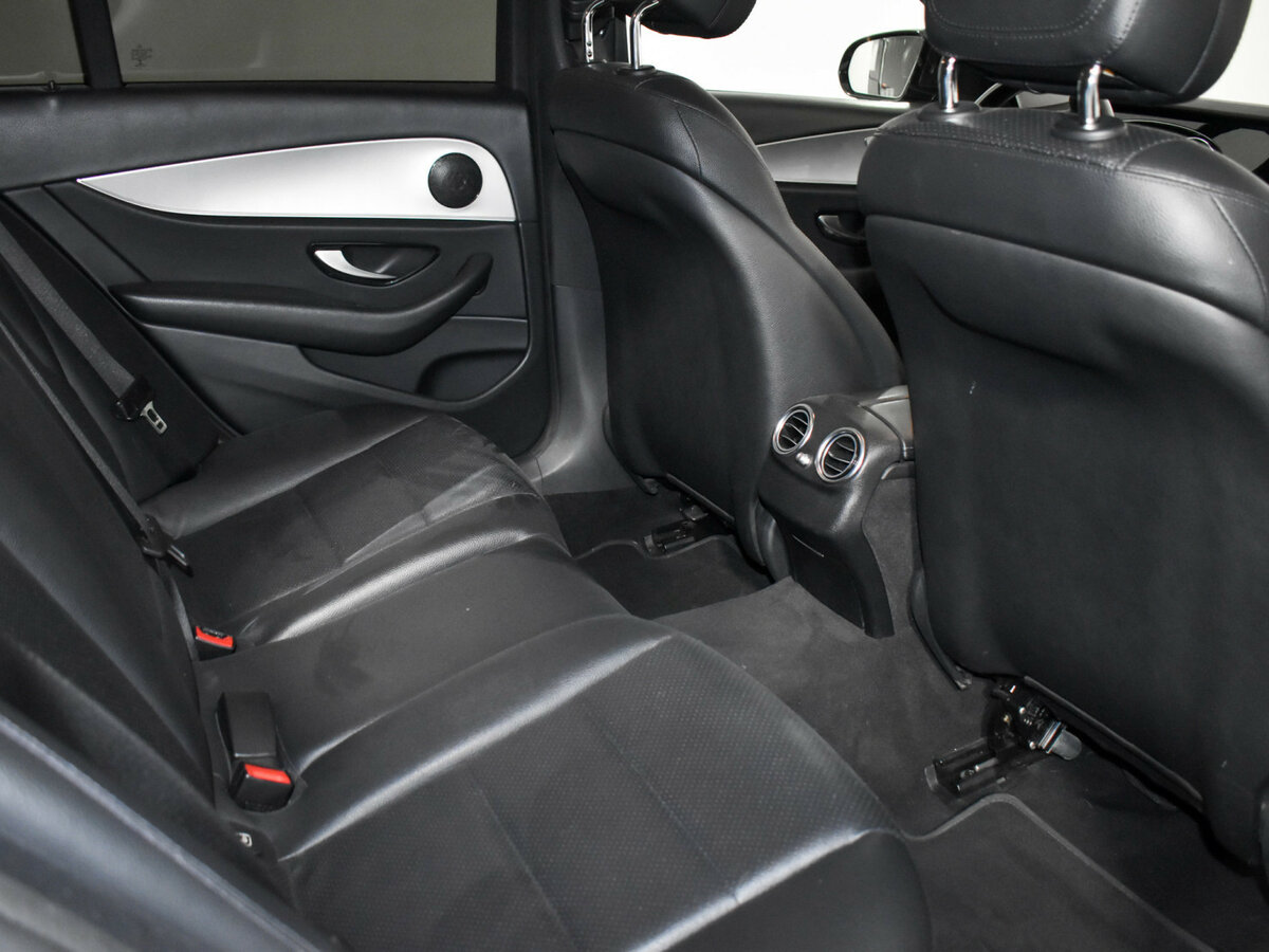 Mercedes-Benz E-Класс с пробегом — 2016 год. Фото: #12