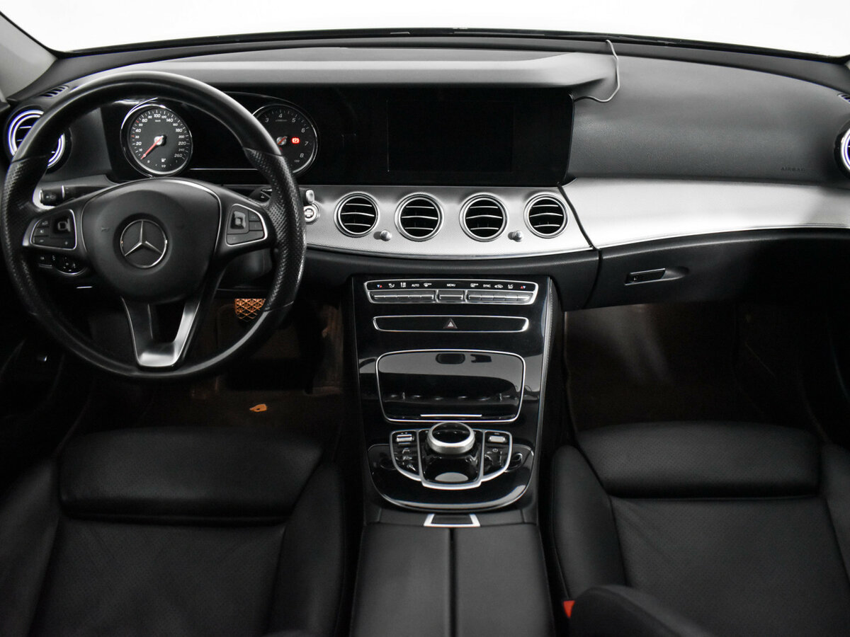 Mercedes-Benz E-Класс с пробегом — 2016 год. Фото: #14