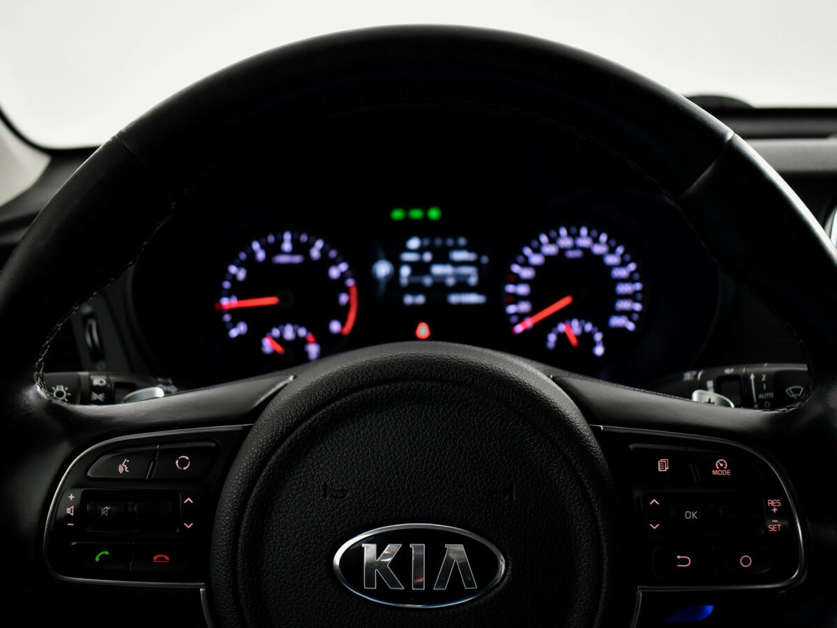 Kia Optima с пробегом — 2017 год. Фото: #12