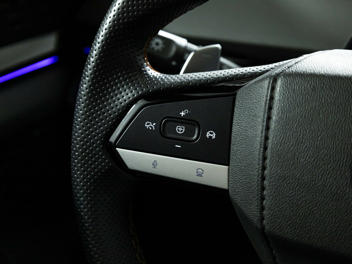 Changan UNI-V с пробегом — 2024 год. Фото: #21