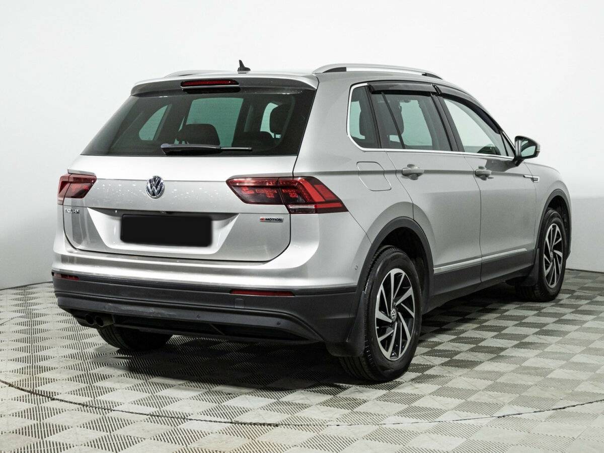Volkswagen Tiguan с пробегом — 2018 год. Фото: #4