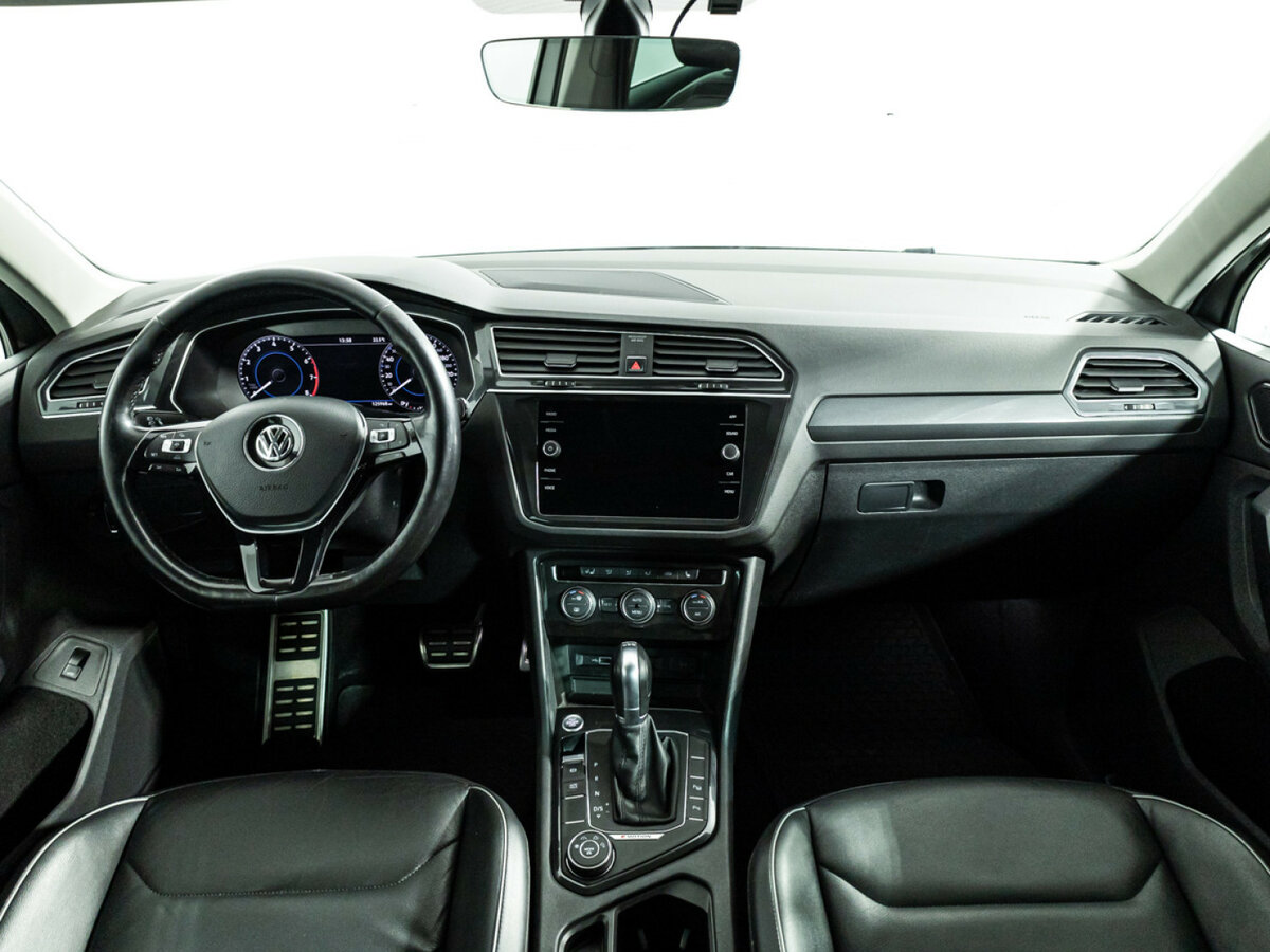 Volkswagen Tiguan с пробегом — 2018 год. Фото: #12