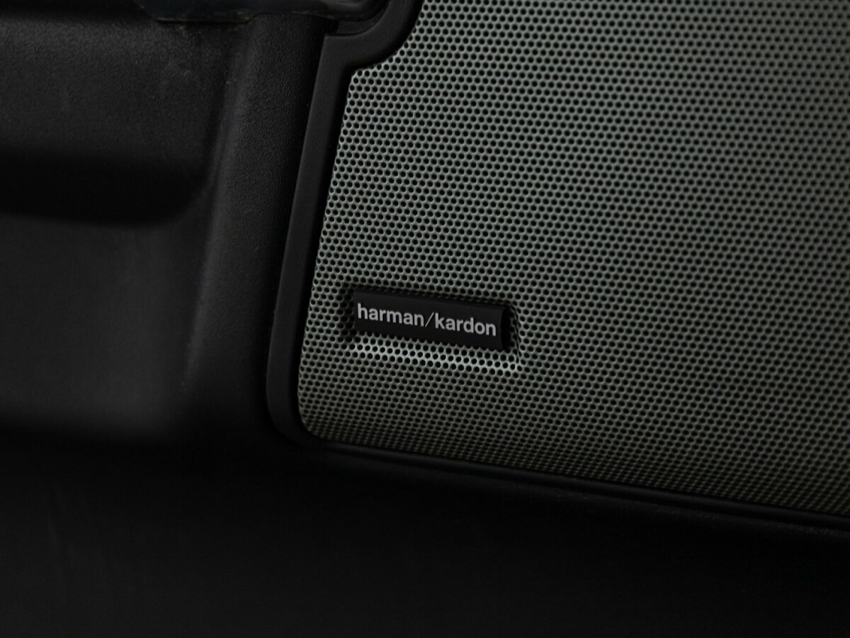 Land Rover Discovery с пробегом — 2013 год. Фото: #21