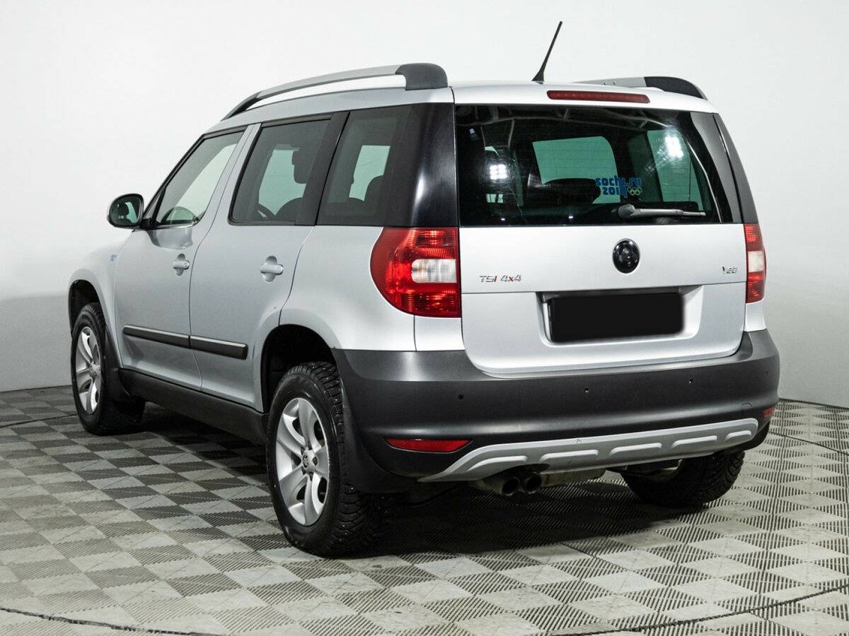 Skoda Yeti с пробегом — 2013 год. Фото: #6