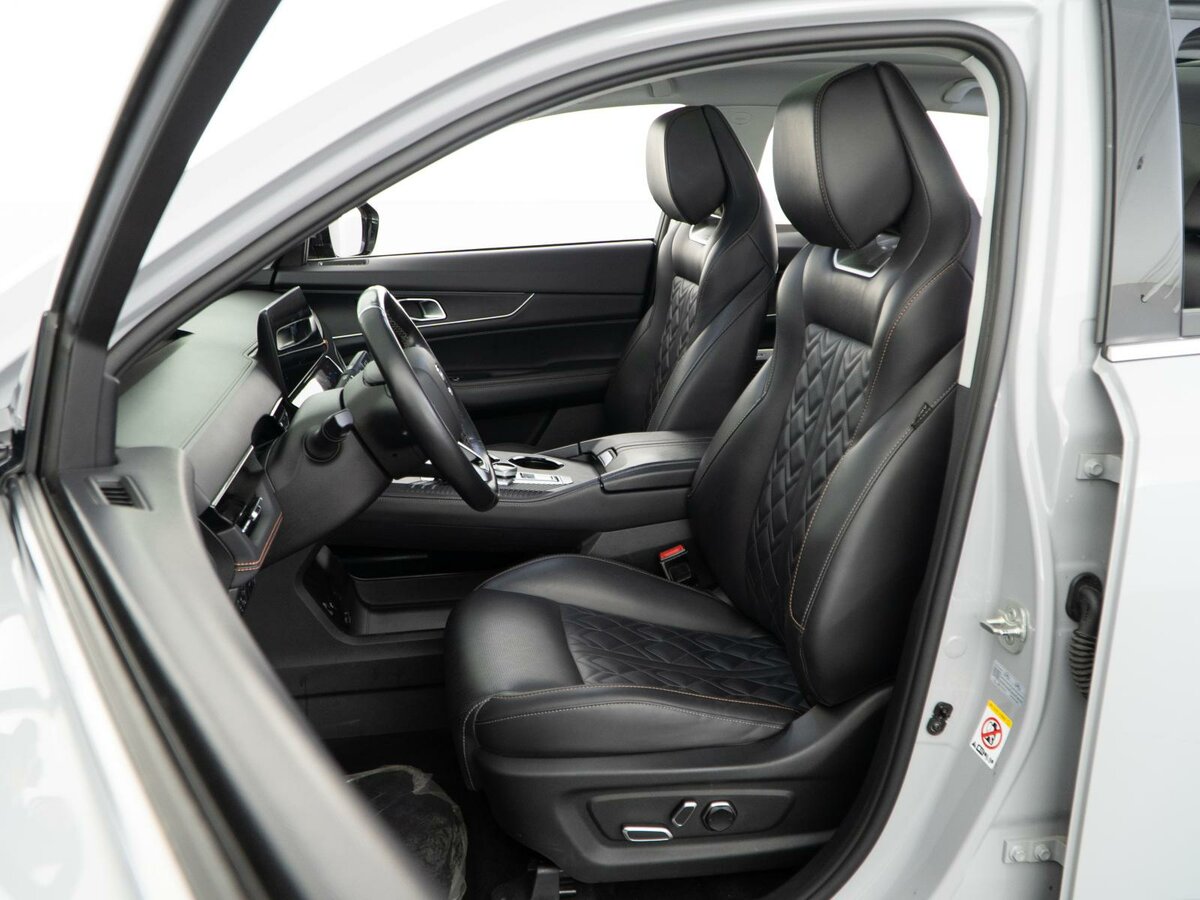 Changan UNI-K с пробегом — 2023 год. Фото: #8