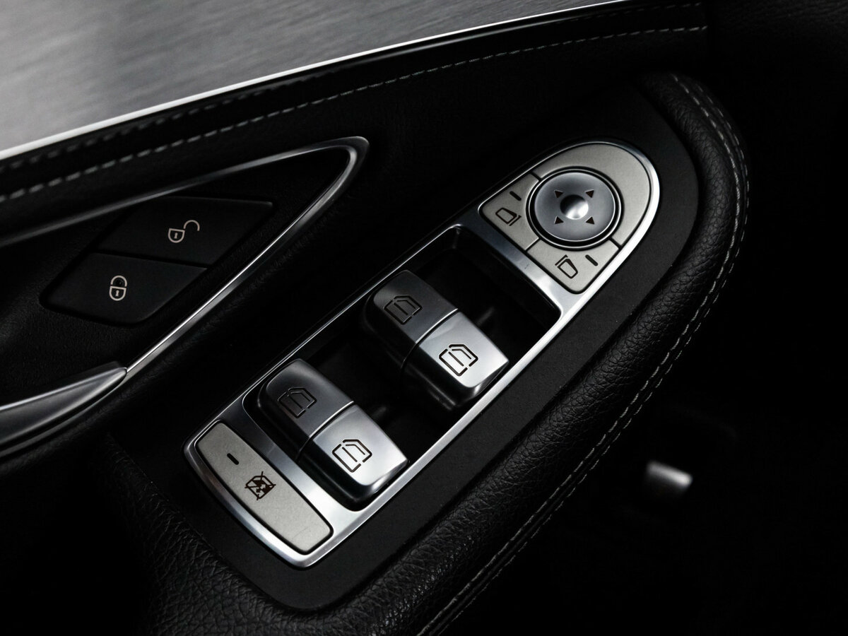 Mercedes-Benz C-Класс с пробегом — 2015 год. Фото: #14